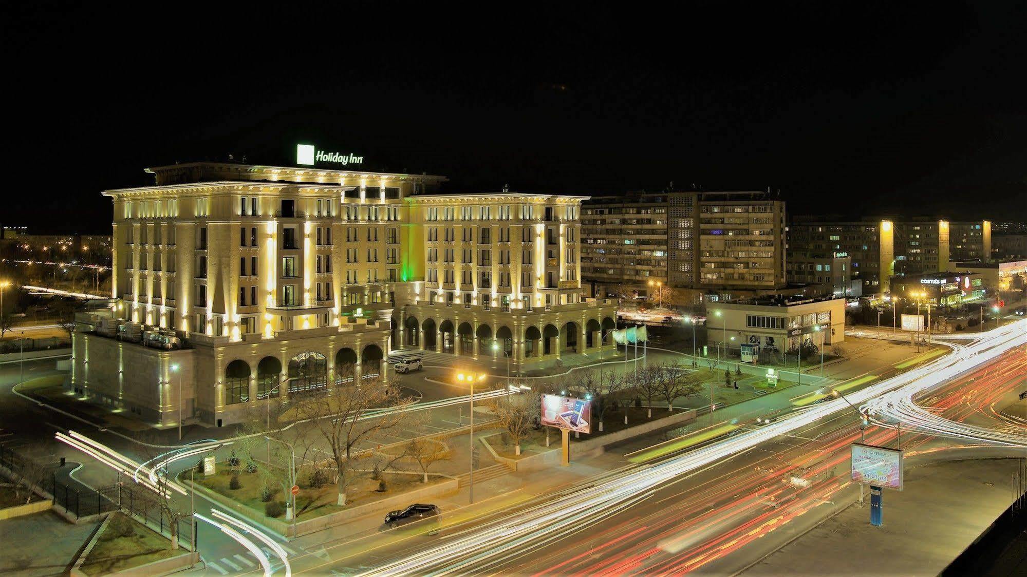 Holiday Inn Aktau By Ihg Dış mekan fotoğraf